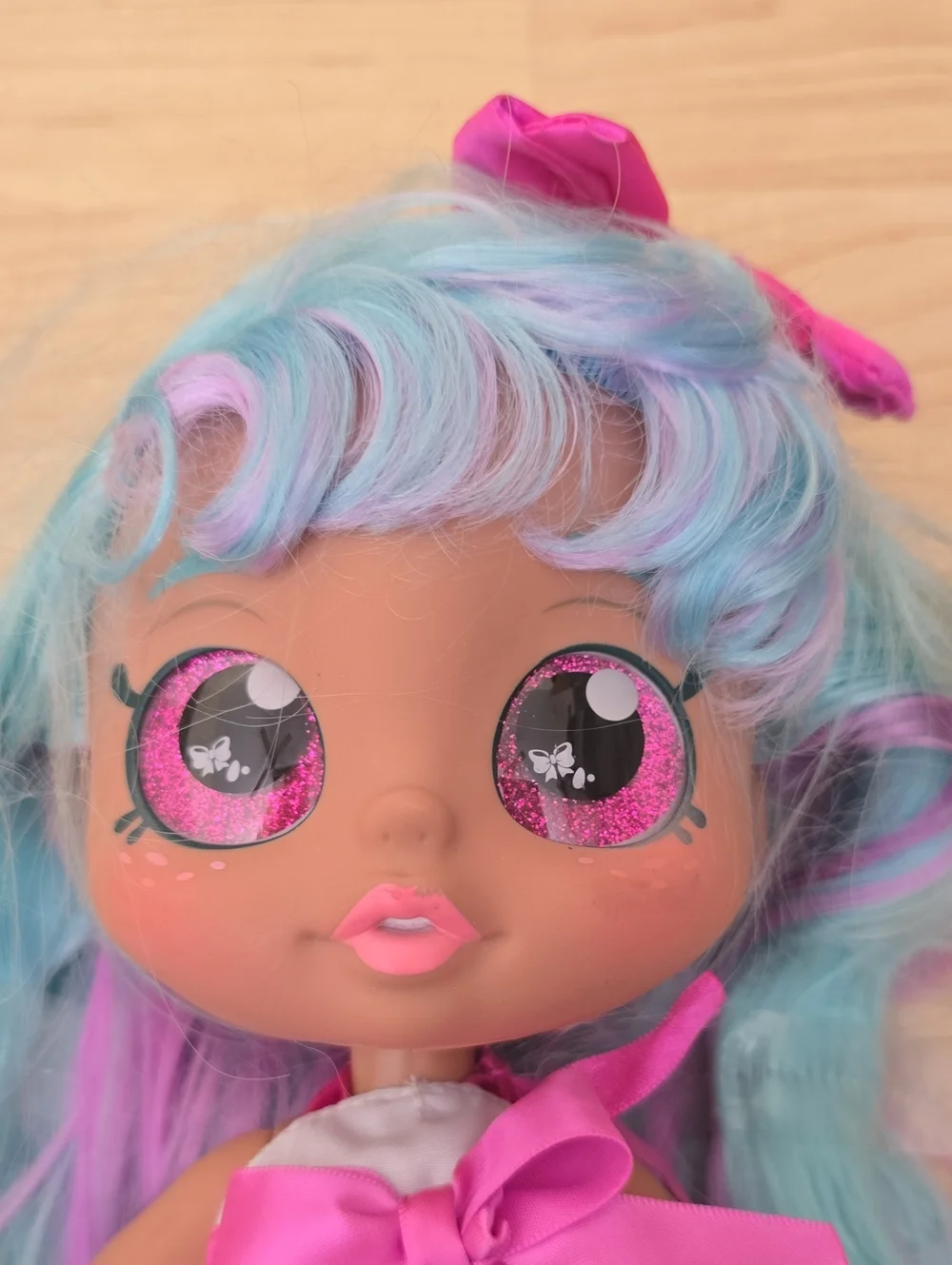 Bella Bow Doll Kindi Kids Fun Time Friends Pre-School 10” with Pink Ribbon